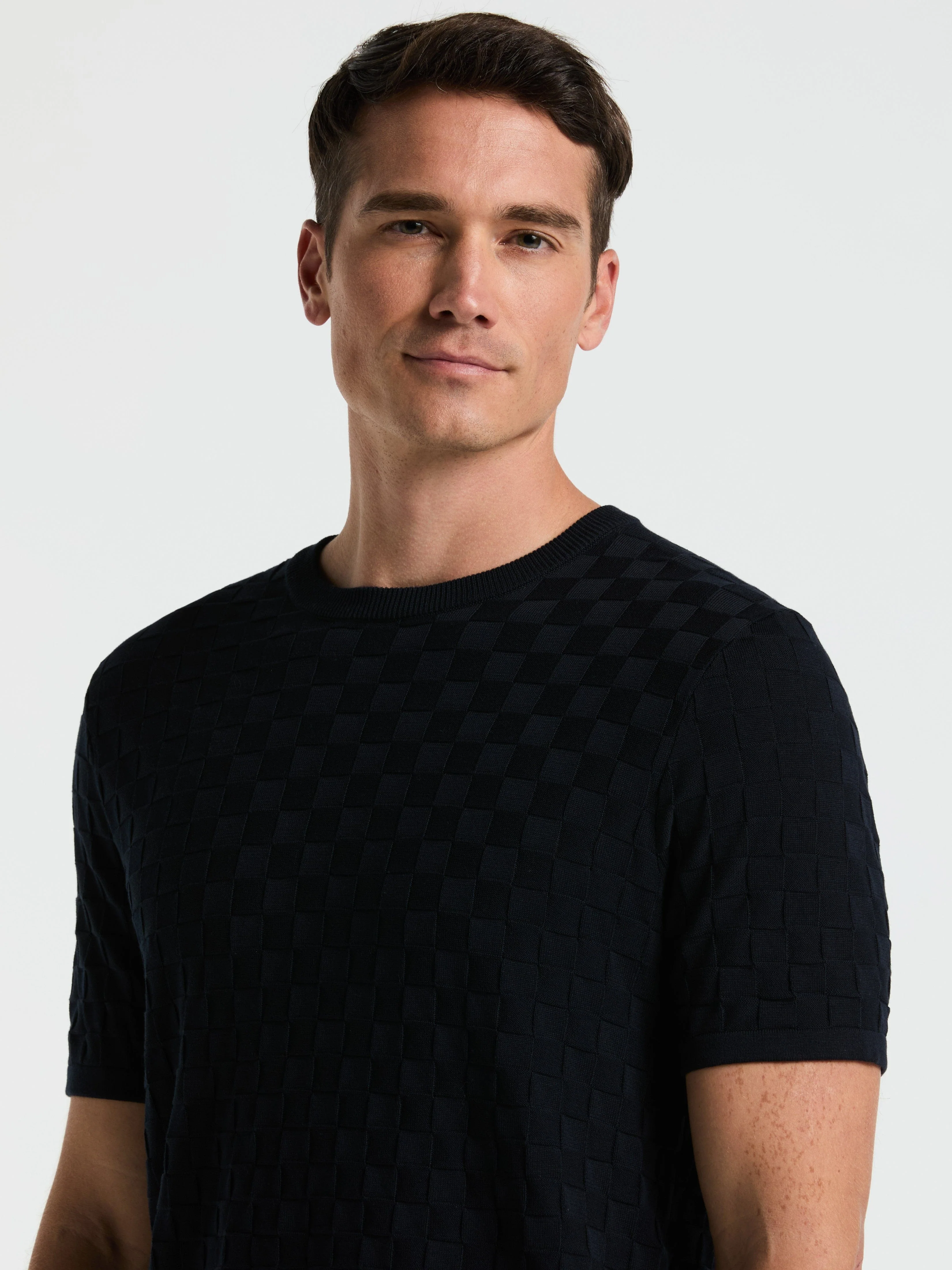Square Pattern Crew Neck Sweater Tee - Image 17