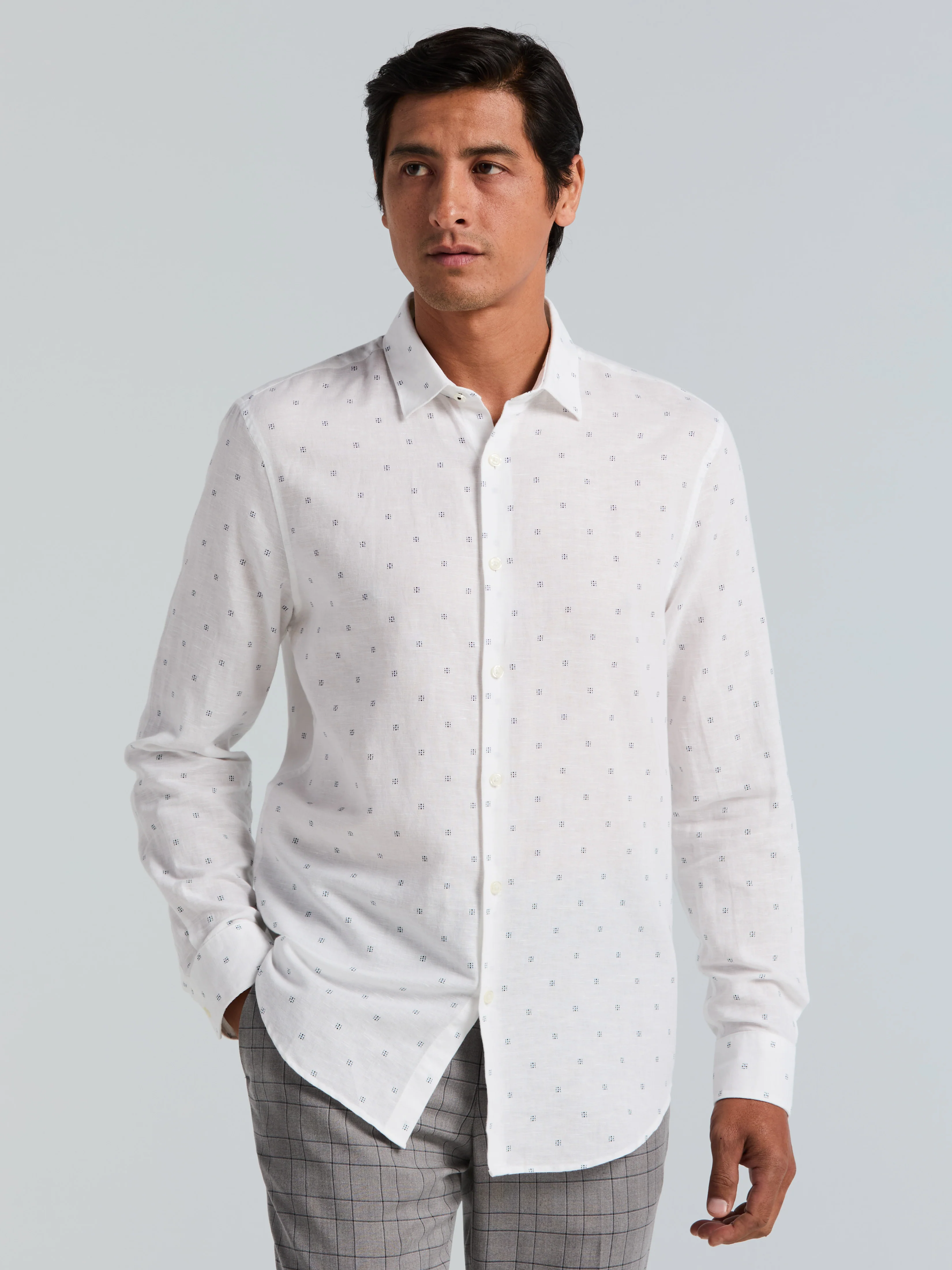 Untucked Linen Blend Geo Dot Print Shirt - Image 8